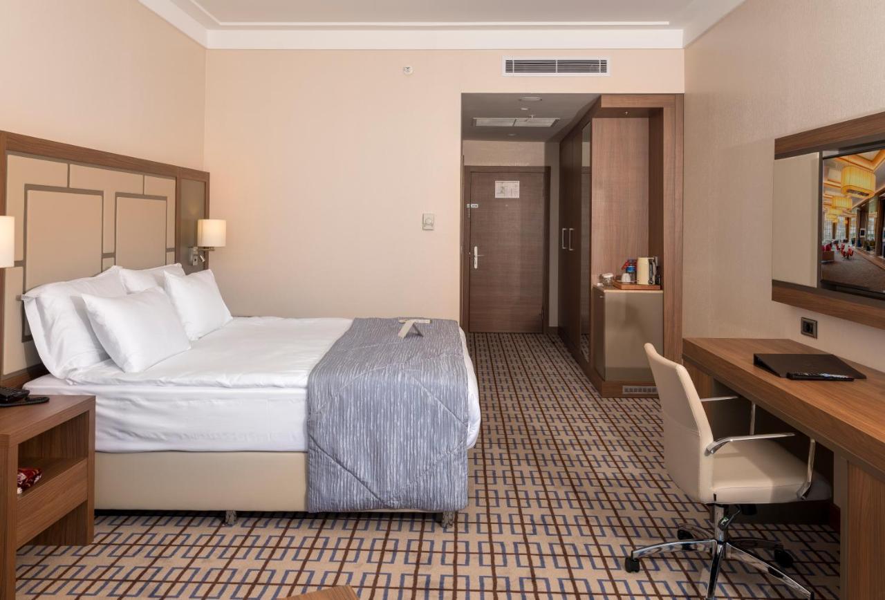 Hotel Ramada Plaza By Wyndham Rize Exterior foto