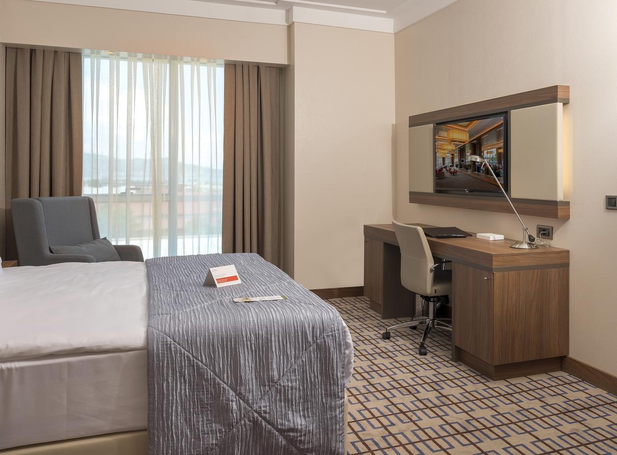 Hotel Ramada Plaza By Wyndham Rize Exterior foto