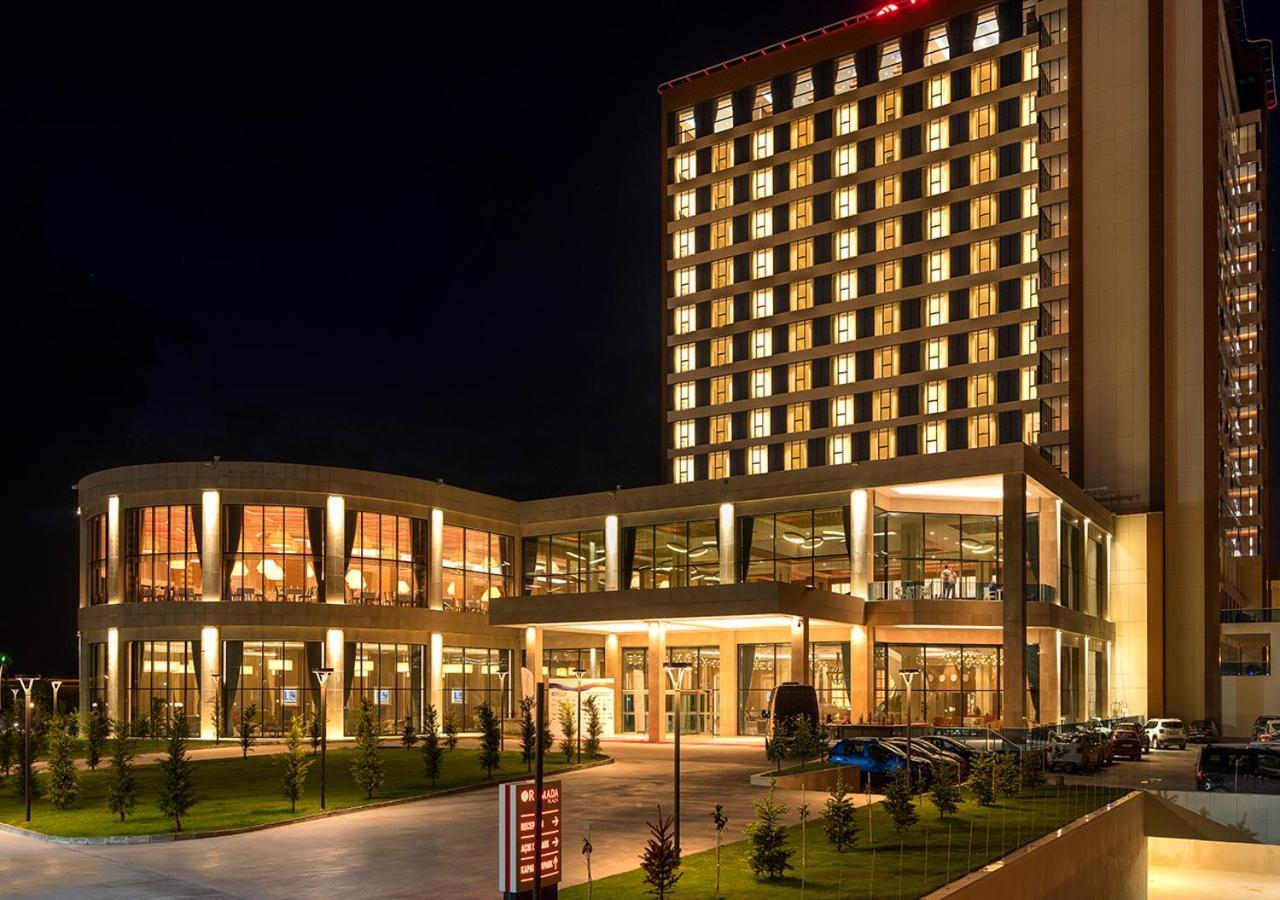 Hotel Ramada Plaza By Wyndham Rize Exterior foto Sheraton Baku