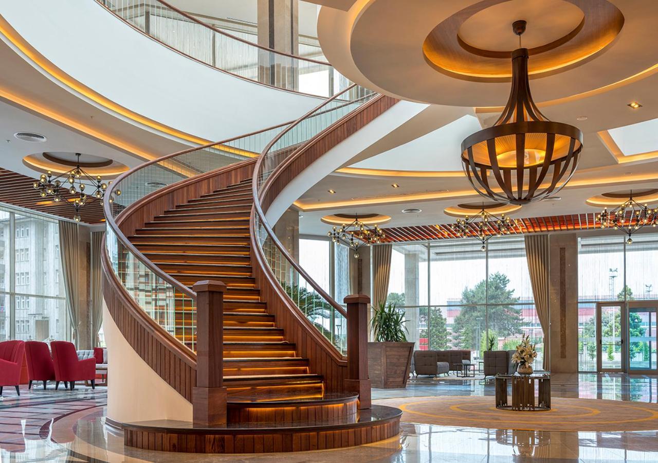 Hotel Ramada Plaza By Wyndham Rize Exterior foto The lobby of the hotel