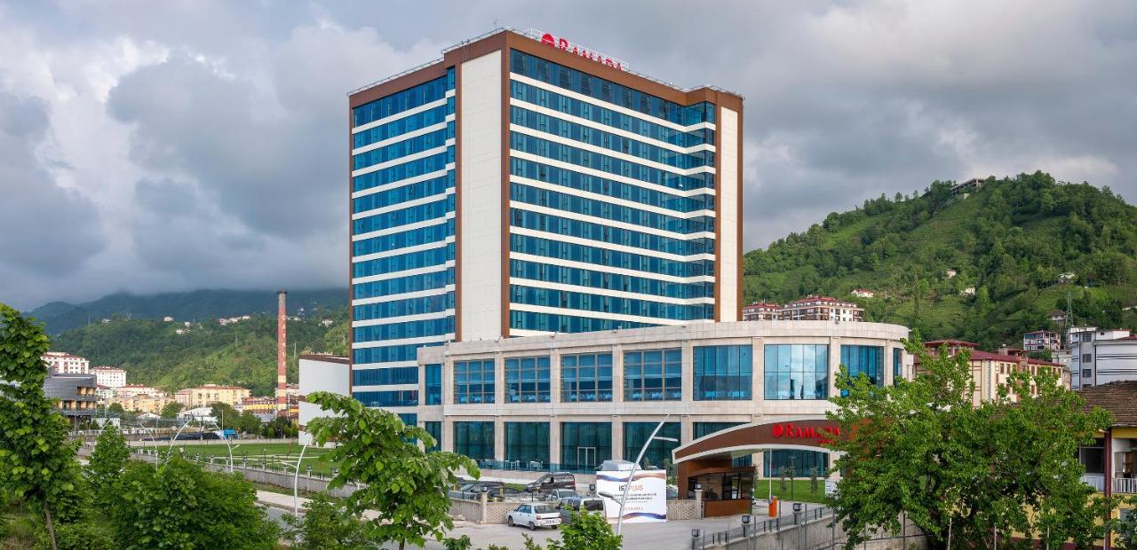 Hotel Ramada Plaza By Wyndham Rize Exterior foto